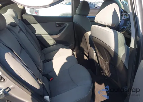 2012 Hyundai Elantra Gls z USA, uszkodzony, nr VIN 5NPDH4AE7CH084613